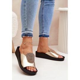 S.Barski Flip-flops din piele pentru femei cu un ornament KV51-028 PLN de aur 2
