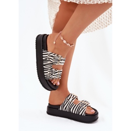 Flip -flops pentru femei cu catarame de aur pe platforma zebra alb 5