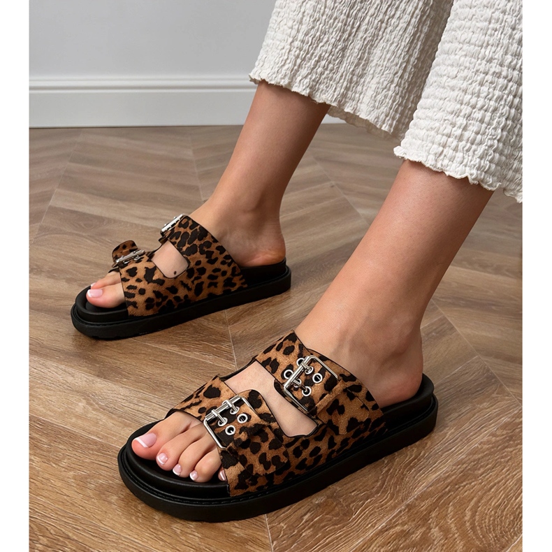 Leopard flip -flops cu dungi bej 1
