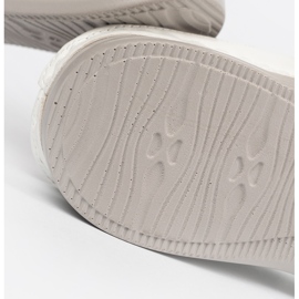 Seastar Flip -flops alb cu nasul plin și o cataramă 2 Seastar Flip -flops alb cu nasul plin și o cataramă 2