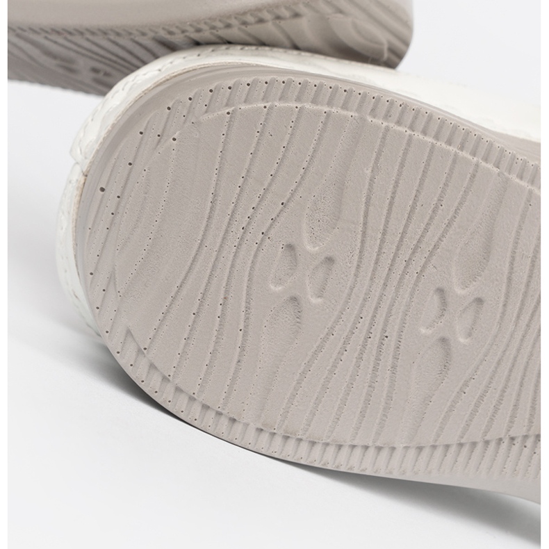 Seastar Flip -flops alb cu nasul plin și o cataramă 2 Seastar Flip -flops alb cu nasul plin și o cataramă 2