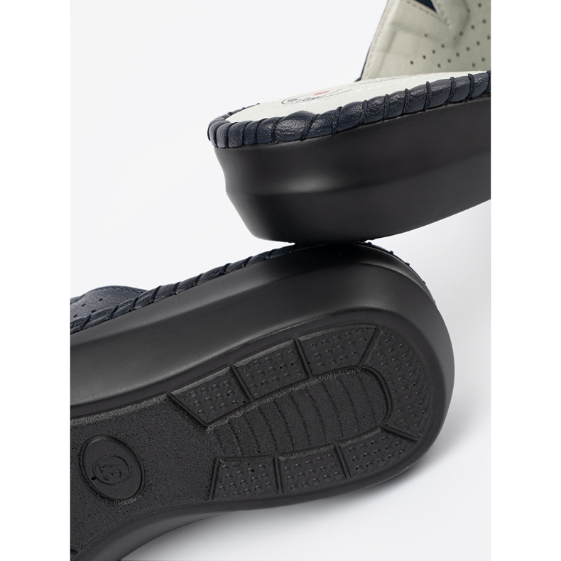 J. Star Flip -flops cu un insert de piele albastru bleumarin 1