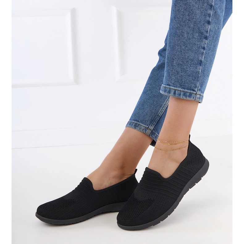 Adidașii pentru femei negre negru 1