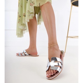 Flip -flip -flops decorat cu decupaje argint 5