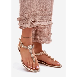 Sandale pentru femei cu lac plat cu cristale aurii de aur 1 Sandale pentru femei cu lac plat cu cristale aurii de aur 1