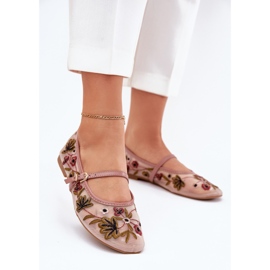 Balerine cu broderie și curea roz 2 Balerine cu broderie și curea roz 2