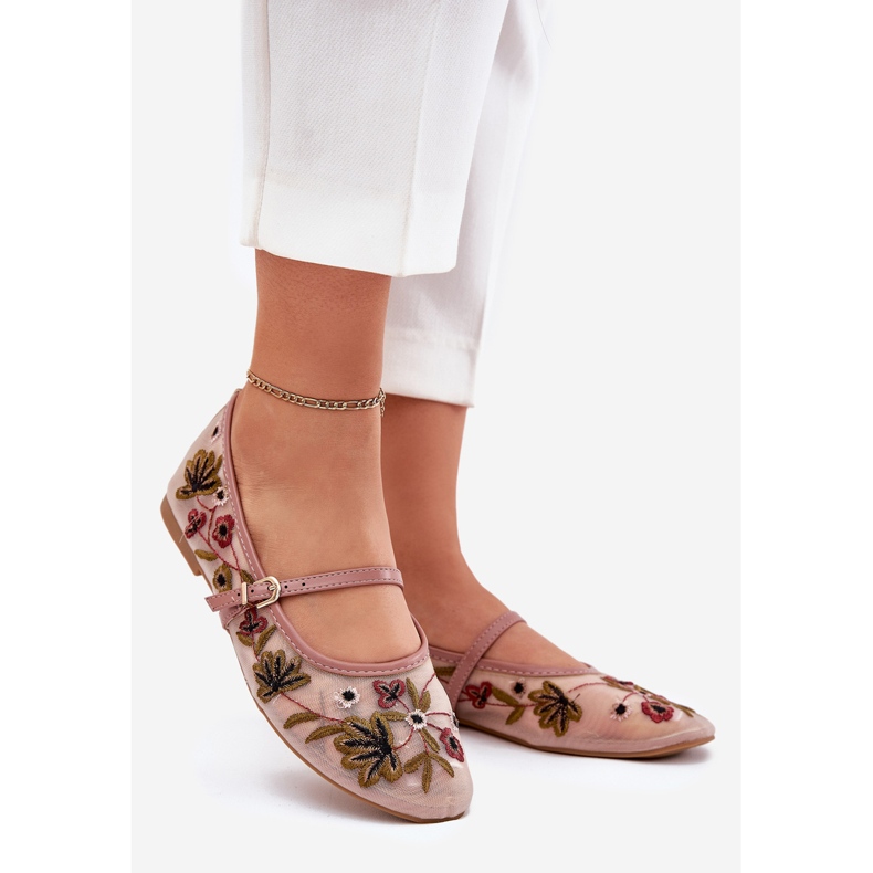 Balerine cu broderie și curea roz 1 Balerine cu broderie și curea roz 1