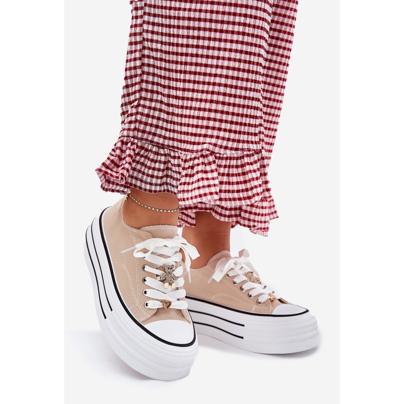 Adidași pentru femei pe platformă cu pini de aur bej 1