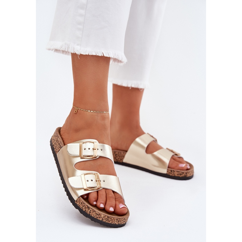 EVento Flip -flops pentru femei cu catarame eco -lenere de aur 2 EVento Flip -flops pentru femei cu catarame eco -lenere de aur 2