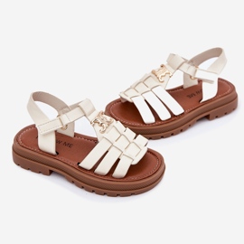 Sandale pentru fete cu detalii decorative bej 2