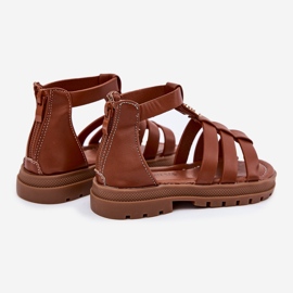 Sandale de gladiator pentru fete cu detalii aurii maro 2 Sandale de gladiator pentru fete cu detalii aurii maro 2