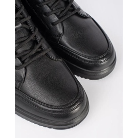 Pantofi bărbați izolați negri negru 1 Pantofi bărbați izolați negri negru 1