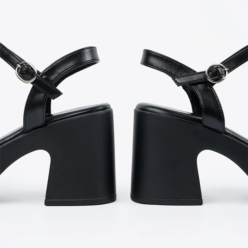 Seastar Sandale negre pe post negru 1