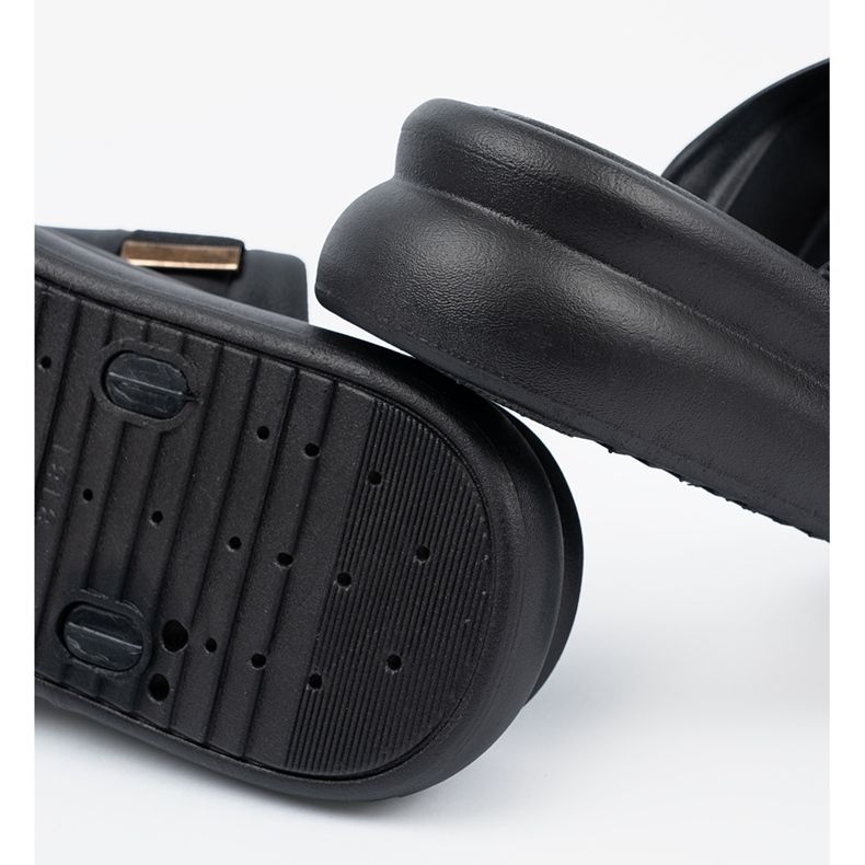 Seastar Papuci cu catarame de aur pe platformă negru 1