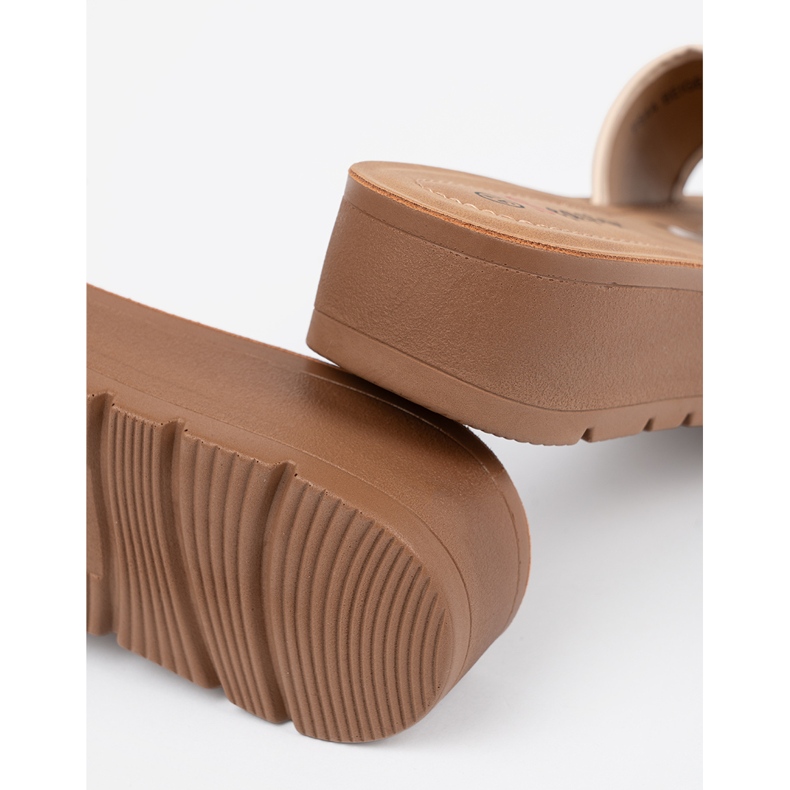 Seastar Papuci decorate cu o clemă aurii de aur 1 Seastar Papuci decorate cu o clemă aurii de aur 1