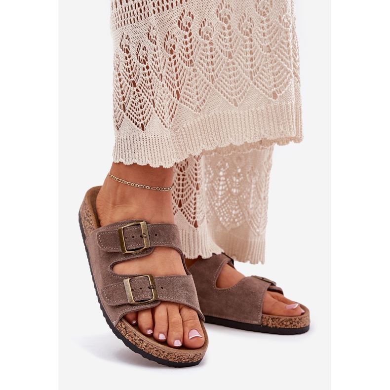 Inna Talpa de plută cu cleme cu culoare întunecată bej 1 Inna Talpa de plută cu cleme cu culoare întunecată bej 1