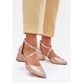 Pompe pe eco -piele post Sergio Leone SK830 PLN de aur 2