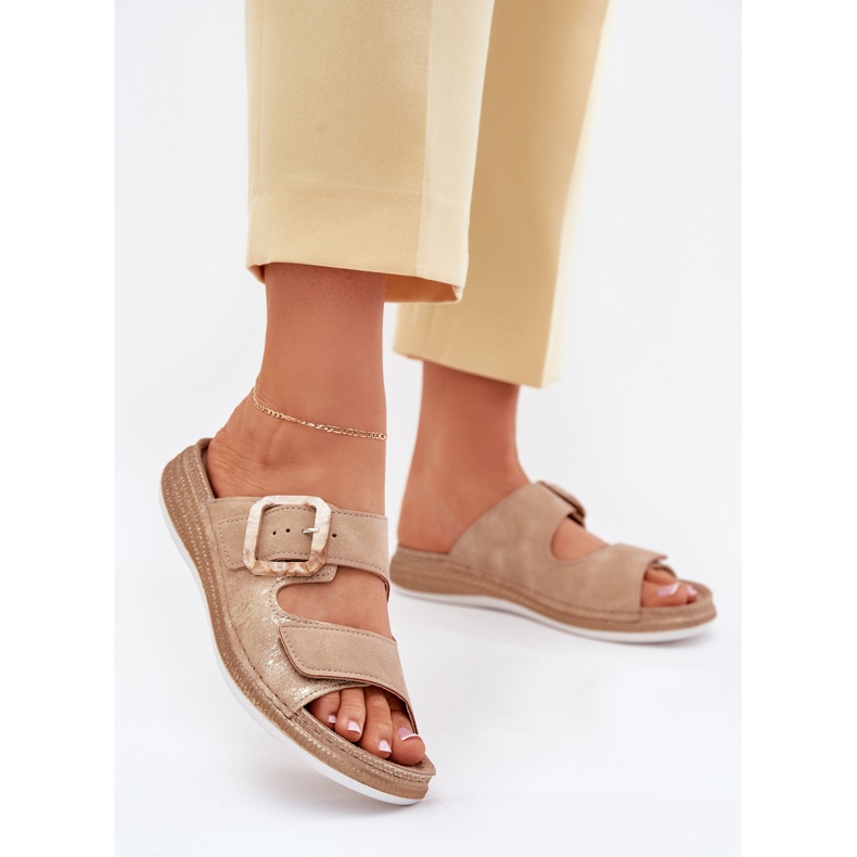 Flip -flops pentru femei cu o cataramă și velcro inblu mk000013 bej 2