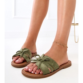 Flip -flops cu un arc și decor la margini verde 2