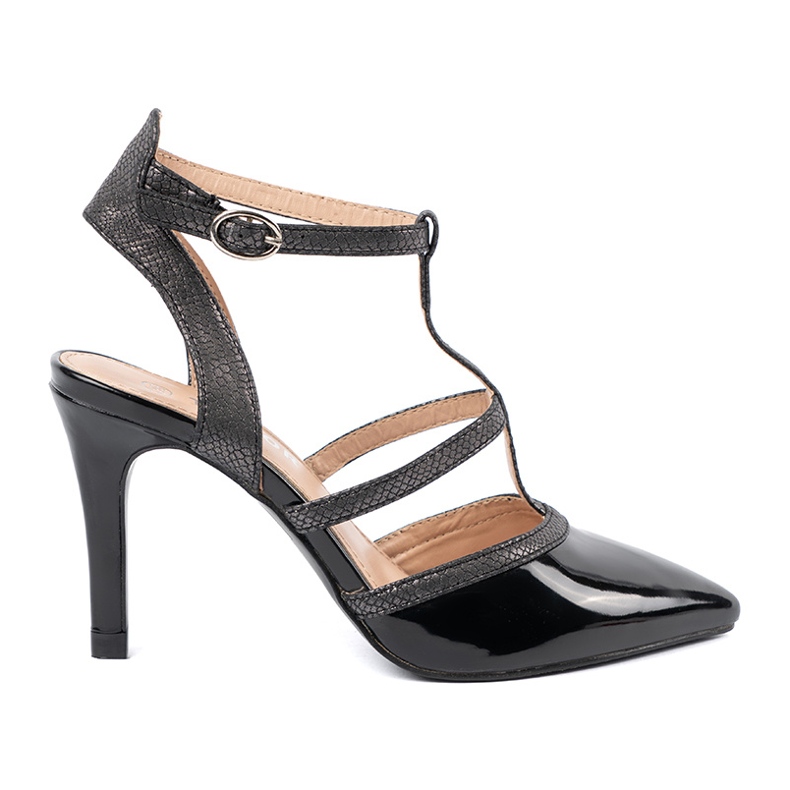 Pompe negre pe un toc înalt negru 2