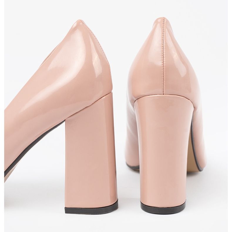 Seastar Pompe lăptate bej ușoare pe post 2