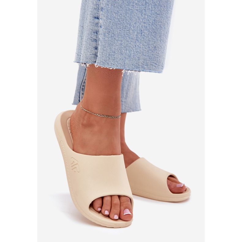 Femei 4FM00FFFLIFI093A-83S BEIGE Papuci pentru femei bej 1