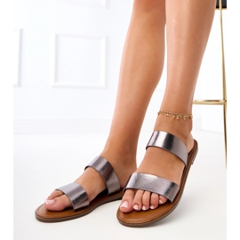 Papuci pentru femei gri cu dungi 1