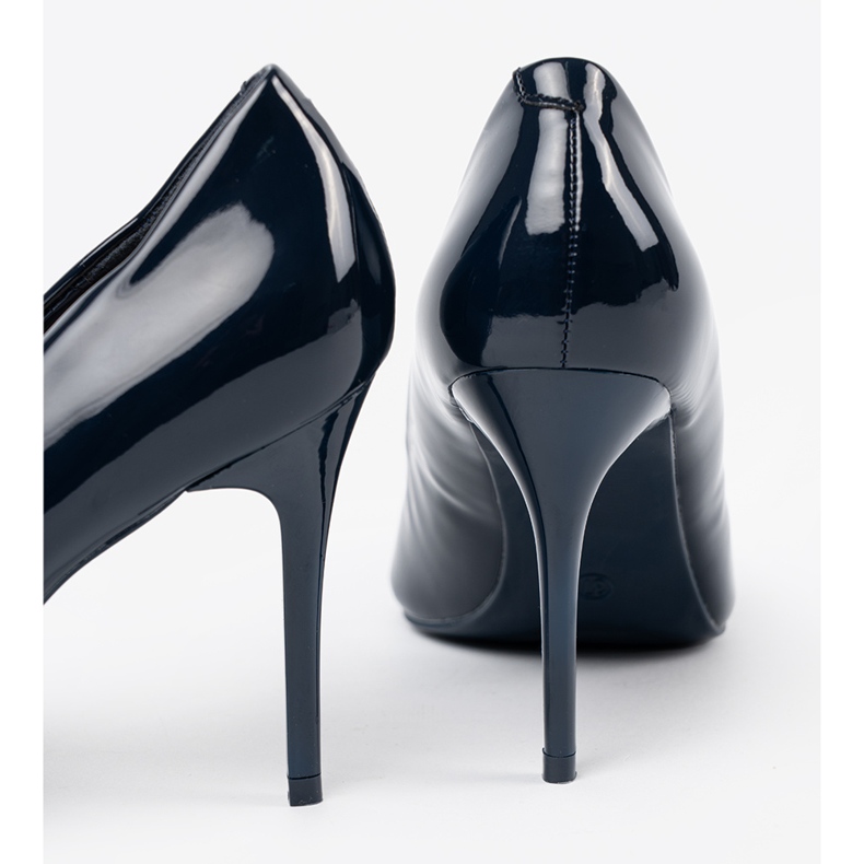 Navy Blue a ales pompe pe un călcâi înalt albastru 2