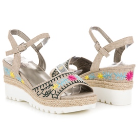 Kylie Sandale espadrile brodate maro 1