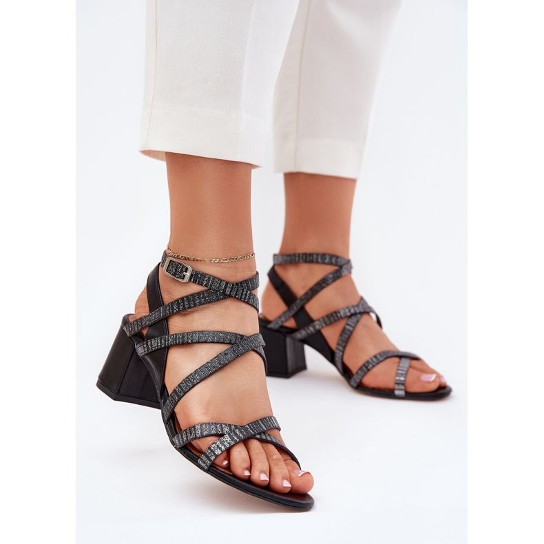 Sandale din piele pentru femei cu dungi pe Maciejka Post 06969-01 Negru 2