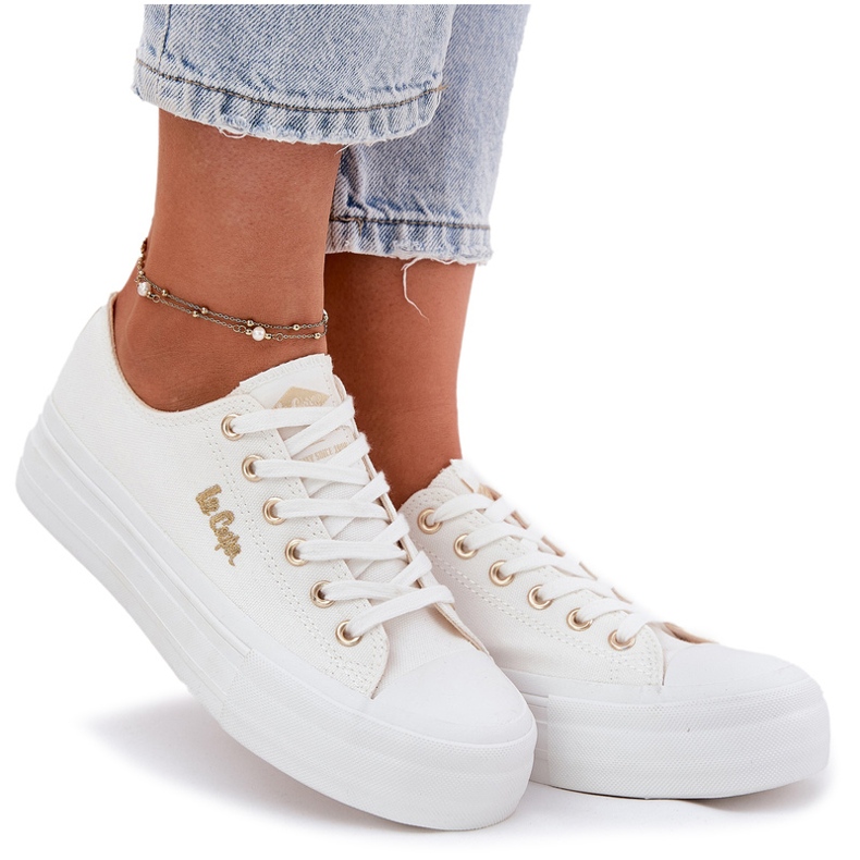 Adidașii pentru femei pe platforma Lee Cooper LCW-25-02-3289 White alb 4