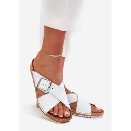 Papuci din piele pentru femei cu Inblu Vo0004gu Buckle White alb 1 Papuci din piele pentru femei cu Inblu Vo0004gu Buckle White alb 1