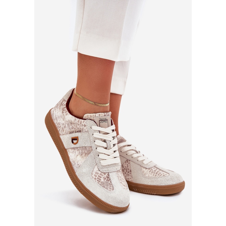 Big Star Sneakers pentru femei Star de Daniel Lopez SS2D4032 Animal Beige Model bej 1