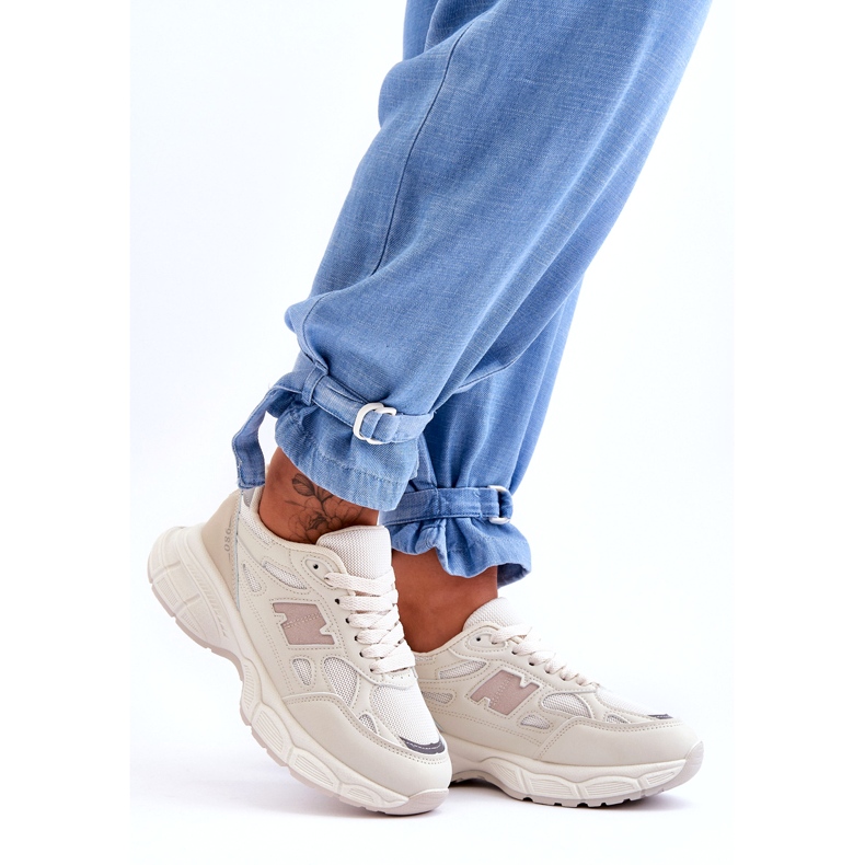 Încălțăminte sport pentru femei cu ochiuri bej 3