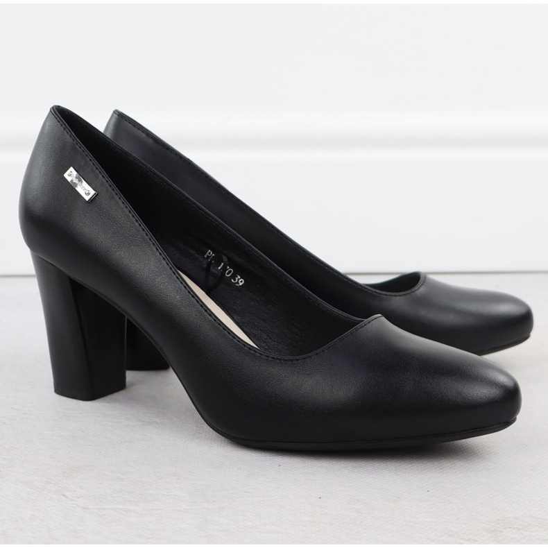 Pompe pe Black Sergio Leone PB130 Post negru 2