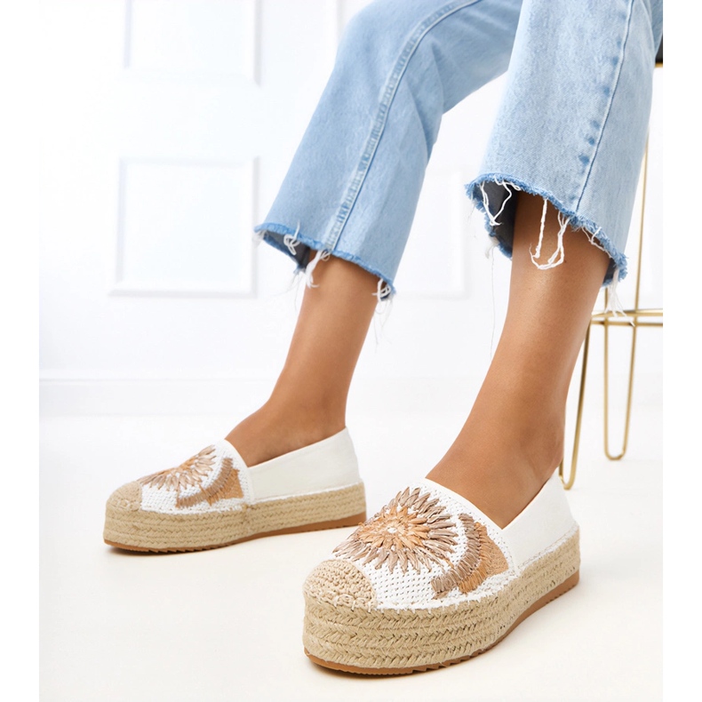 Espadrilles alb cu broderie pe platforma Lorin 1