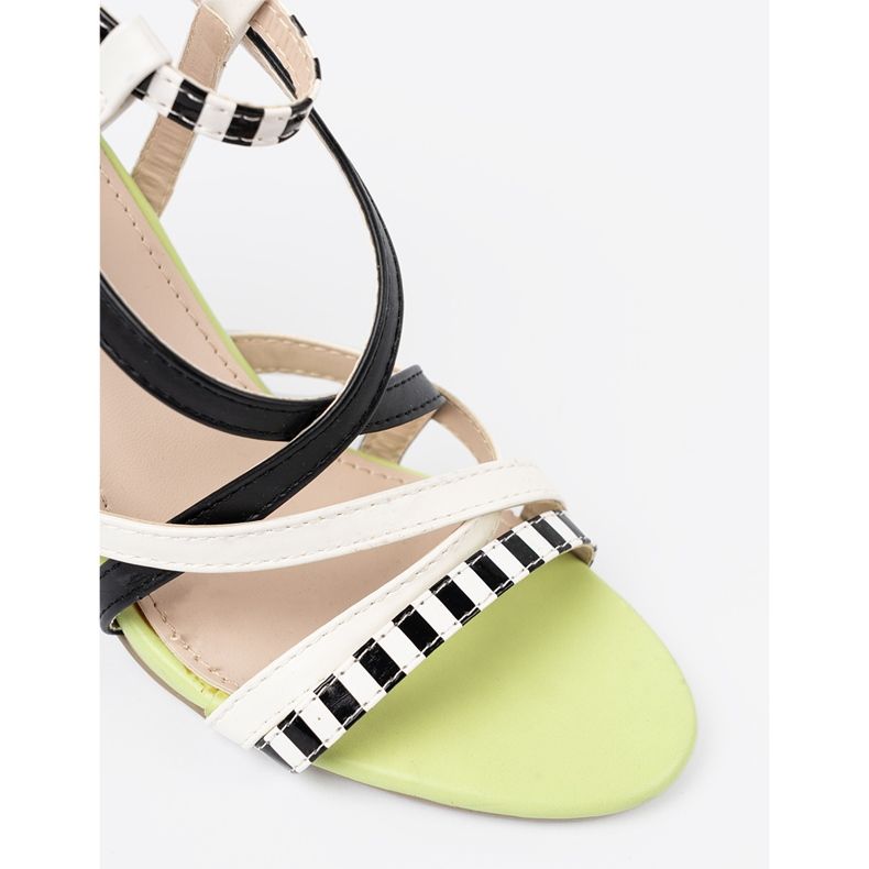 Shelvt Sandale pe un știft cu dungi multicolor 1