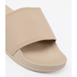 Shelvt Beige Beach Beach Flip Flops bej 1