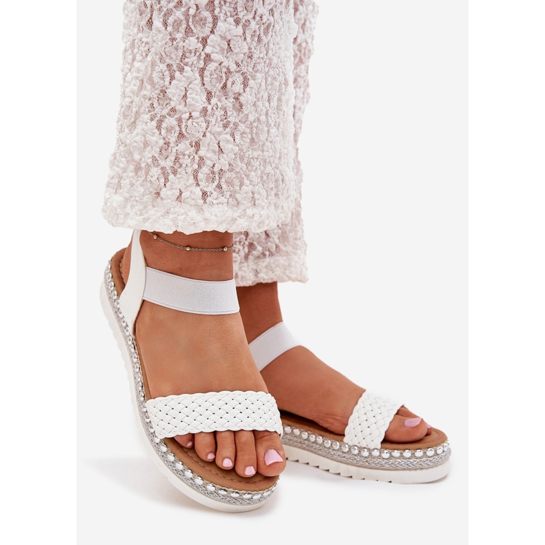 Boto Sandale pentru femei cu împletitură pe platforma decorată White Velara alb 1