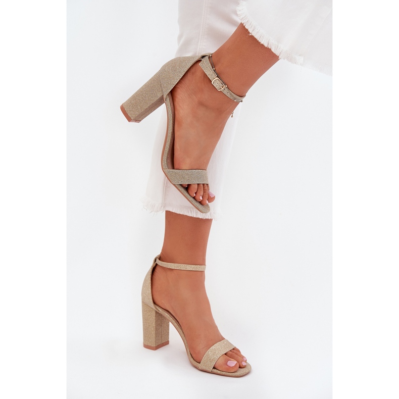 Boto Sandale strălucitoare pentru femei pe postul de aur Kavina 2