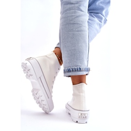 Adidași pentru femei pe platforma albă Big Star LL274156 3