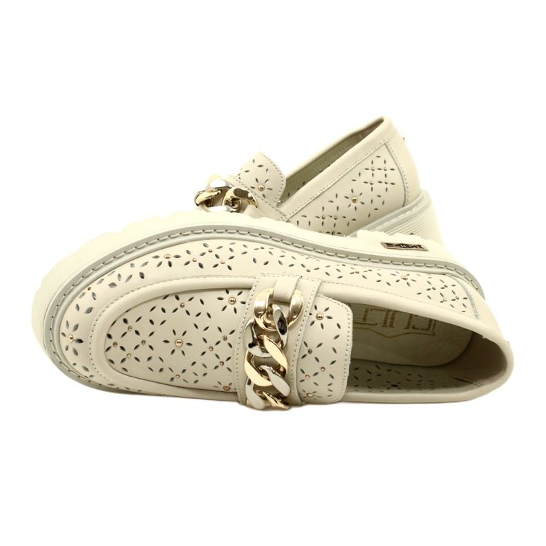 Piele deschise din piele Openwork pentru femei pe platformă cu decorare CLW319405 BEIGE bej 5