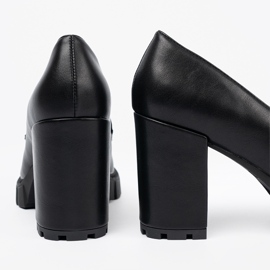 Shelvt Black Leays pe o postare cu o talpă de capcană negru 2