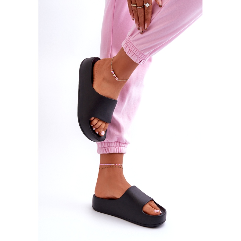 Flip -flops pentru femei pe platforma neagră spumă negru 3