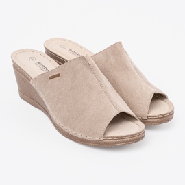 Goodin Flip-flops de damă bej cu platformă 5