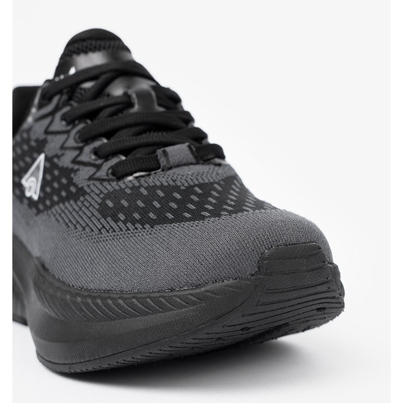 Shelvt Adidași negri ușori, cu un McArthur Superl respirabil negru 1