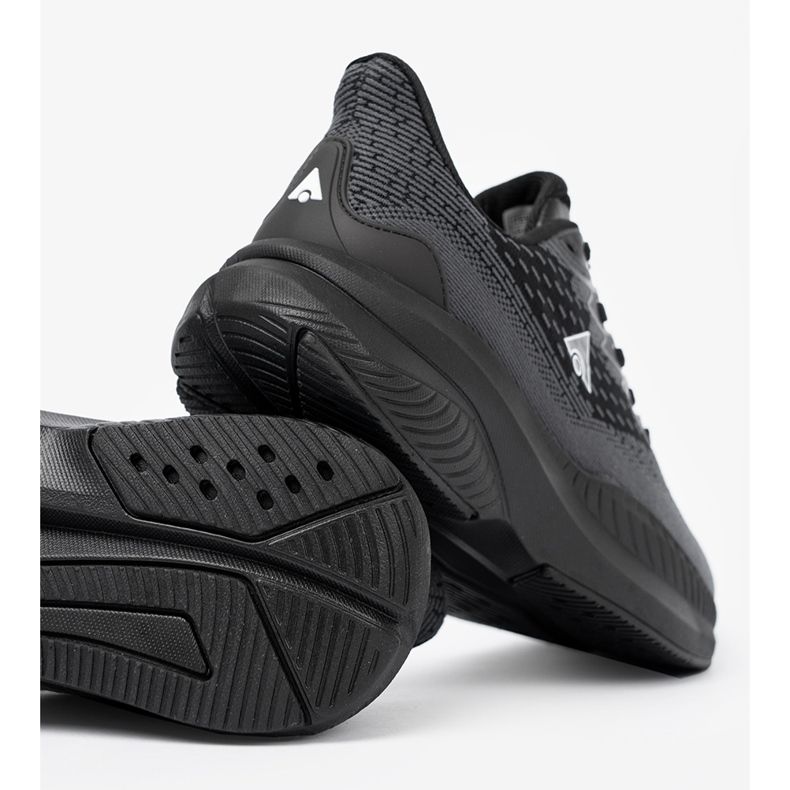 Shelvt Adidași negri ușori, cu un McArthur Superl respirabil negru 2