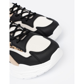 Shelvt Adidași pentru femei negre și bej pe o talpă groasă negru 1 Shelvt Adidași pentru femei negre și bej pe o talpă groasă negru 1