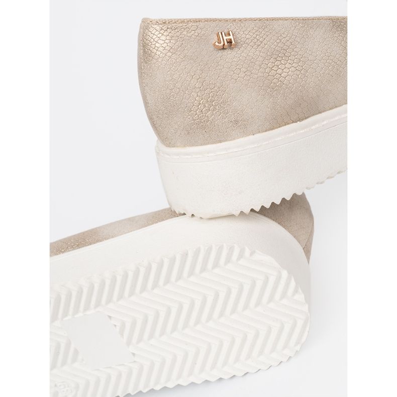 Shelvt Mocasinele de aur cu un detaliu de bijuterii pe față 1