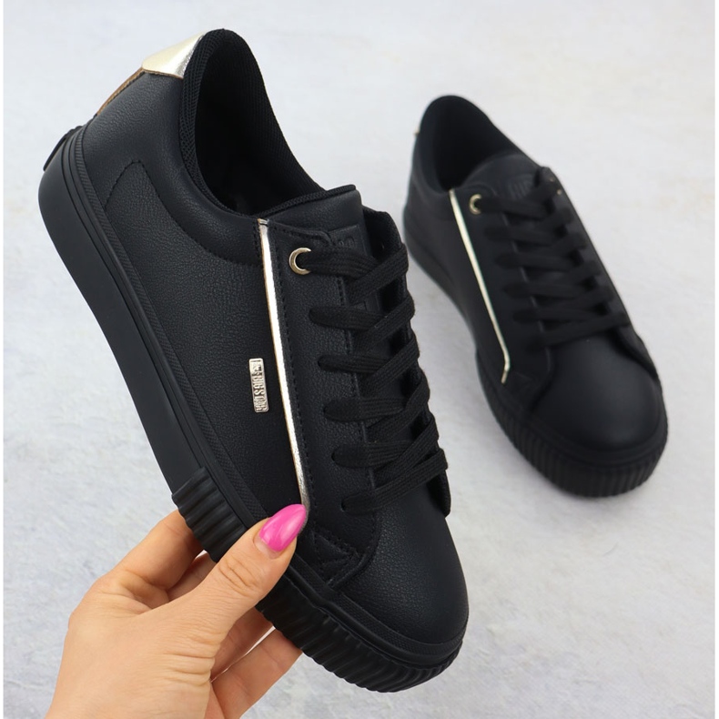 Adidași pentru femei cu eco -lenere Big Star SS274025 negru 1